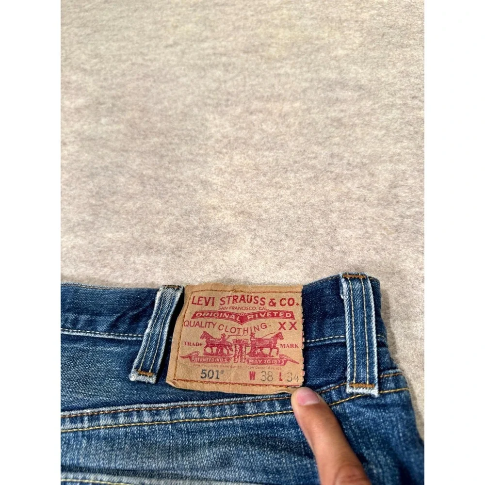 Vintage Levis 501 Original Jeans Men 38x34 Blue Denim Cotton Button Fly Straight